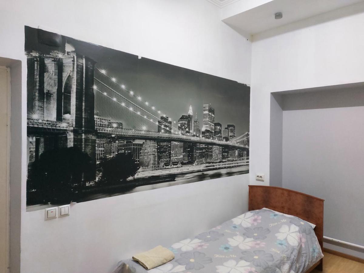 ホテルKonok Center オシ エクステリア 写真
